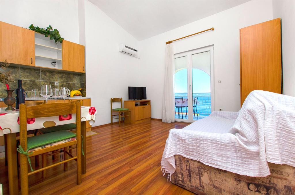 Apartments Tomislav Ngoại thất bức ảnh